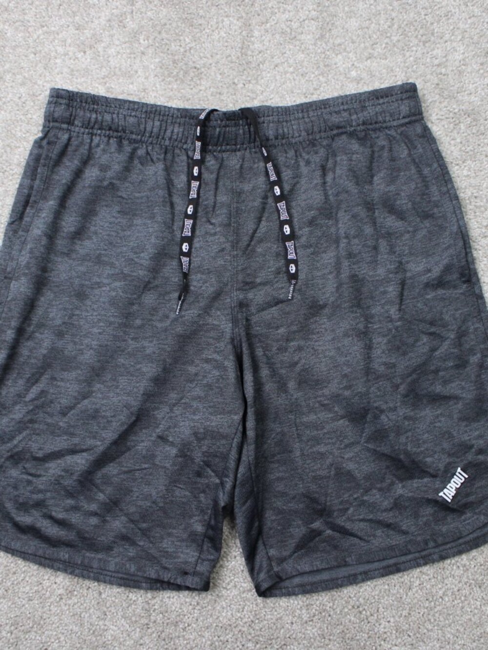 TAPOUT Shorts Mens Medium Black Geometric 9" Drawstring Workout Gym Training